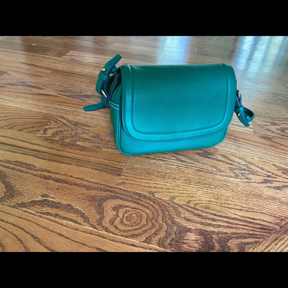 Jcrew green camera purse leather lightly used